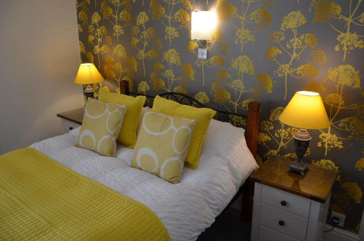 Audley Guest House Llandudno Bagian luar foto