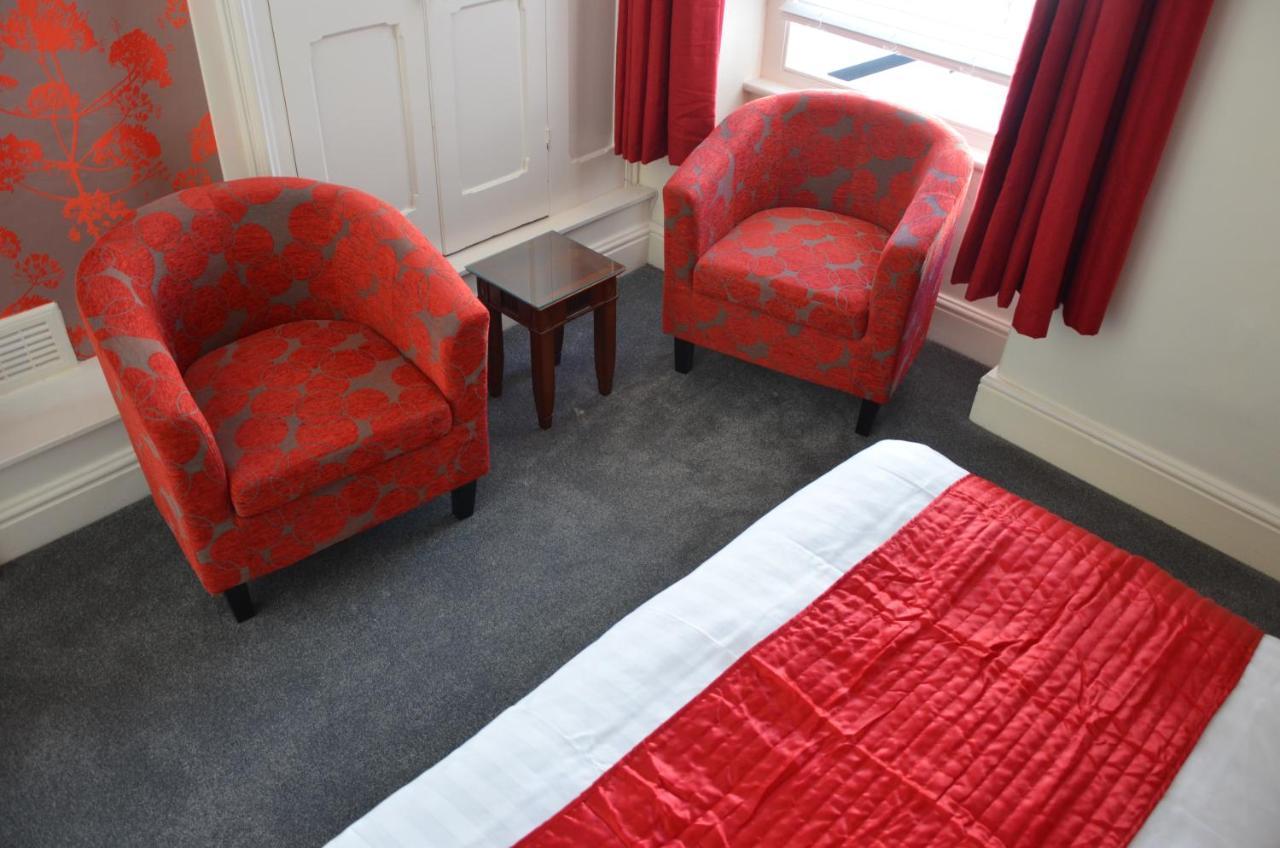 Audley Guest House Llandudno Bagian luar foto